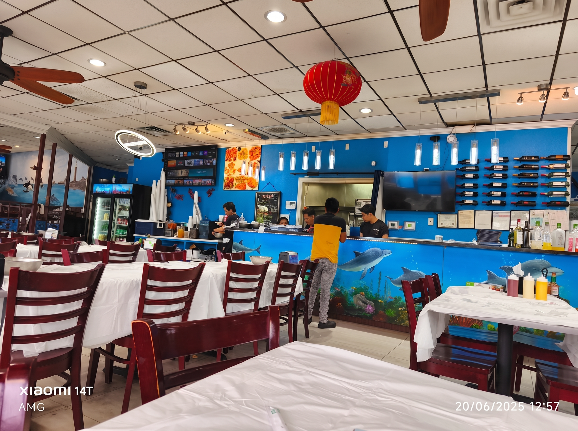 Location & Hours